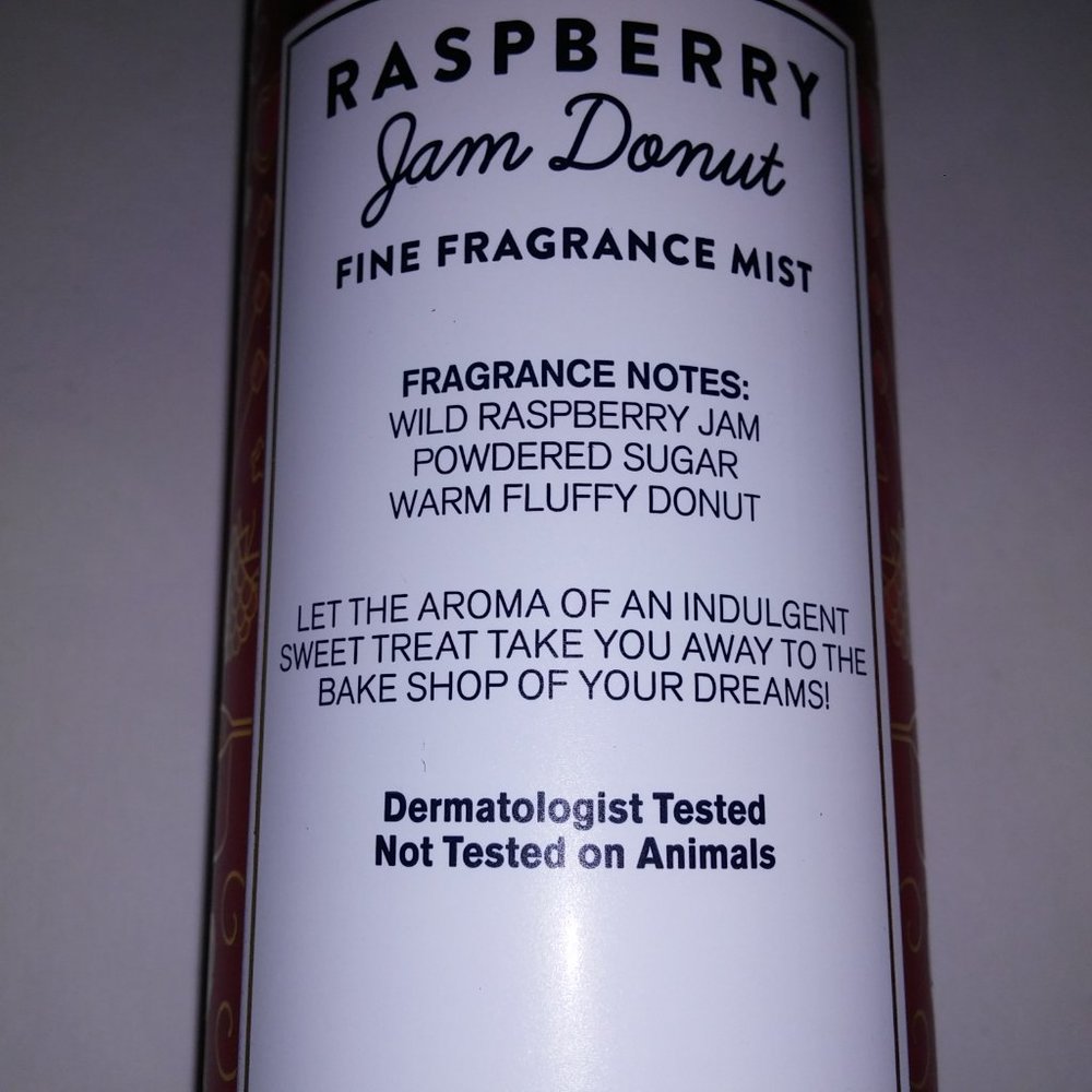 Set of 3 Bath and Body Works Body Spray - Picture 4 of 4
